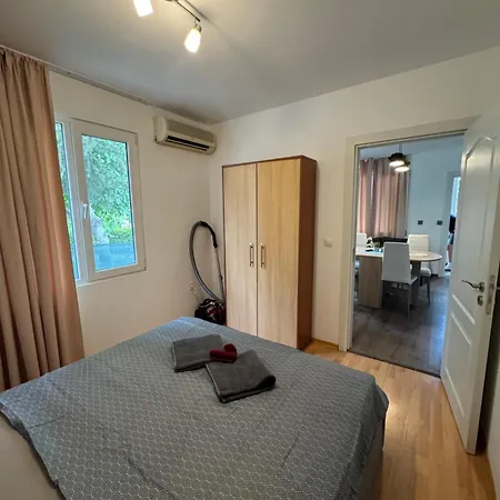 Apartment Family Sea House