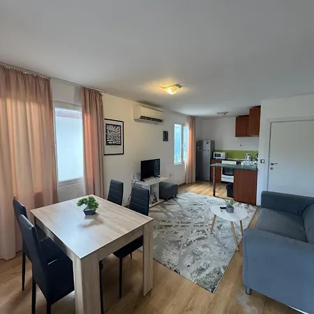 Apartment Family Sea House